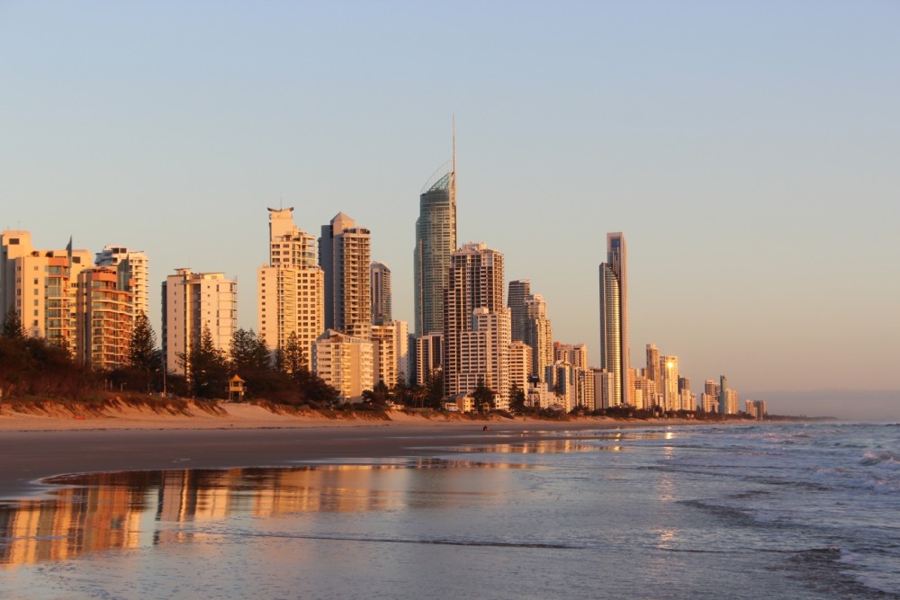 6 Reasons to Stay in Surfers Paradise 6 Reasons to Stay in Surfers Paradise