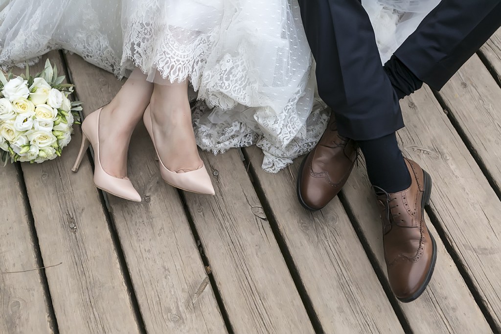 Bride-Groom-Shoes-LowRes