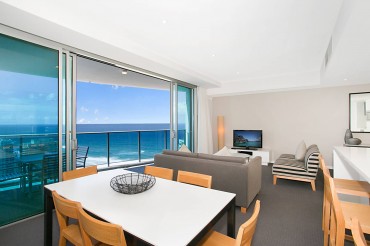 A Gold Coast family holiday you can afford