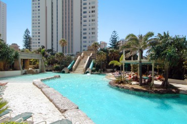 5 Reasons to stay at Sun City Gold Coast